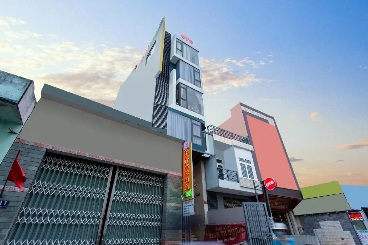 Oyo 1070 Phuoc Ha Hotel Da Nang