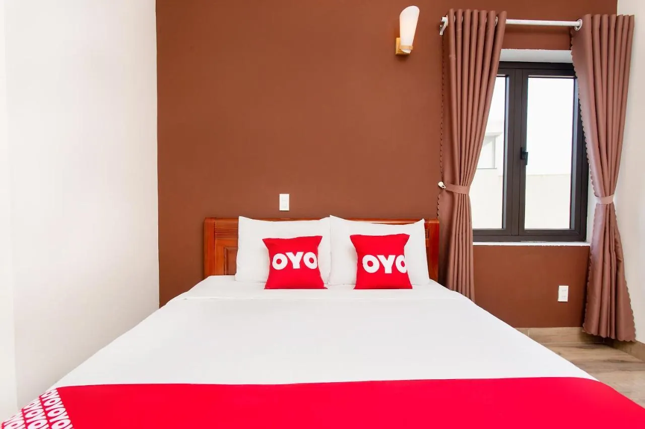 Oyo 1070 Phuoc Ha Hotel Da Nang