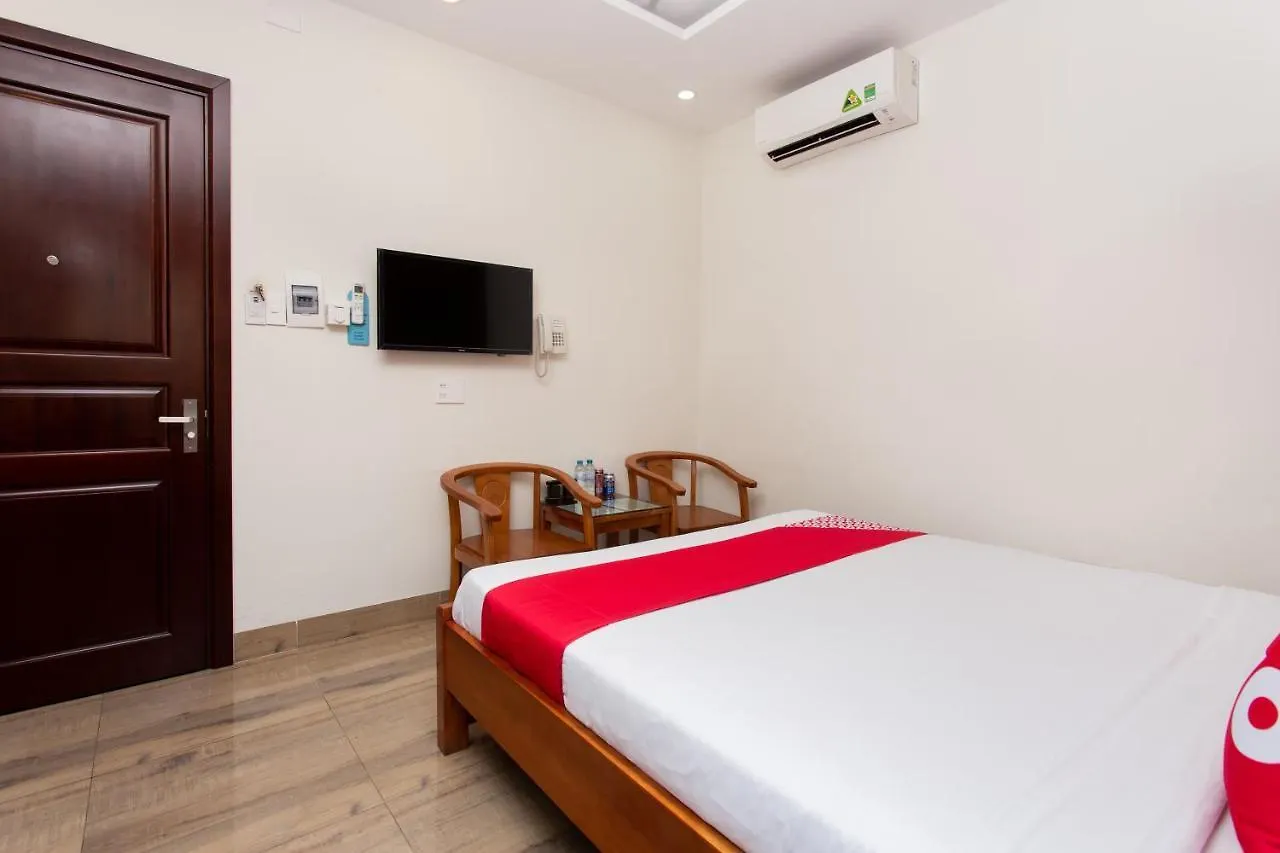 Oyo 1070 Phuoc Ha Hotel Da Nang